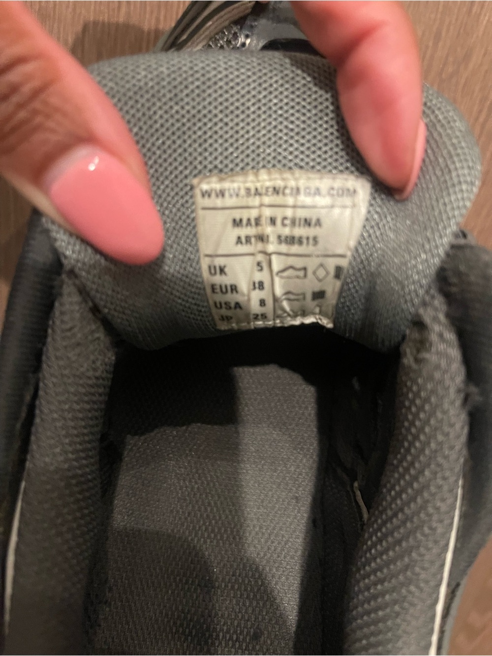 Balenciaga Track 2 Gray and Black Sneakers - Picture 6 of 9